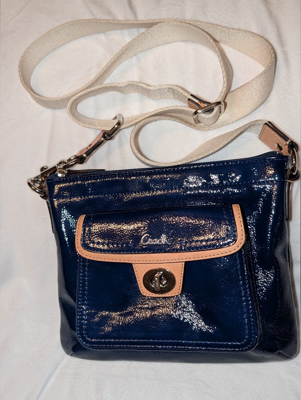 Coach Penelope Turnlock Patent Leather Crossbody Blue Tan Trim VGC